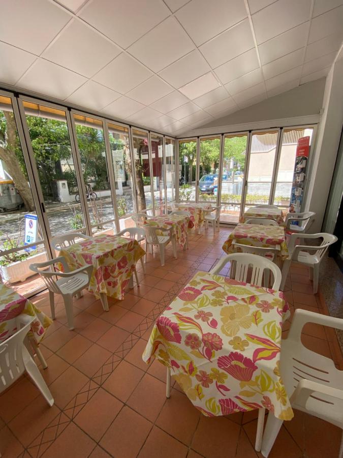 קאטוליקה Hotel Granada מראה חיצוני תמונה