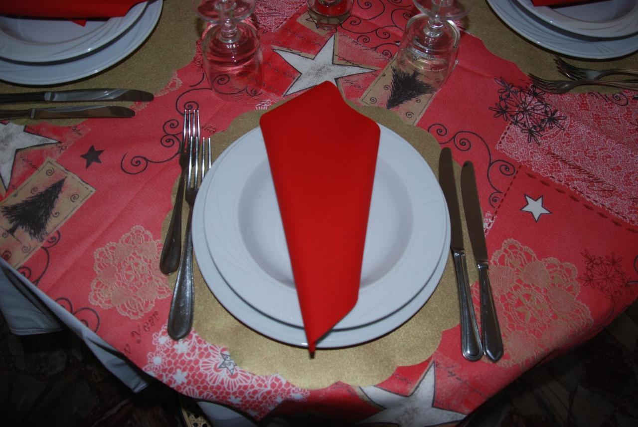 קאטוליקה Hotel Granada מראה חיצוני תמונה